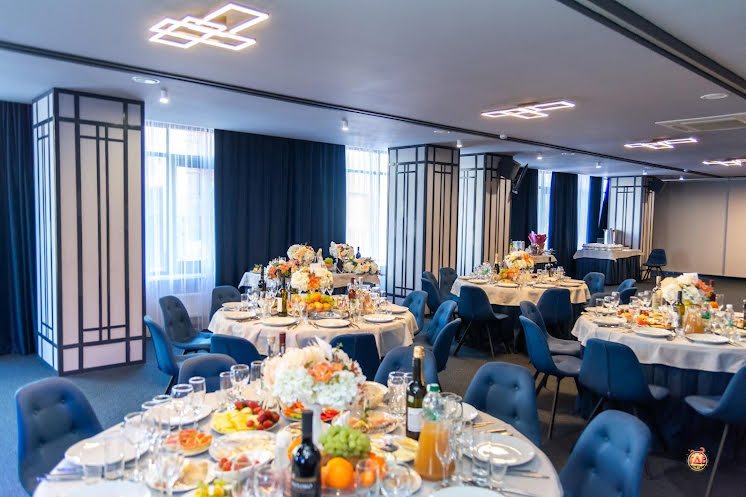 Основной зал  в «Биляр Инн» фотография №7