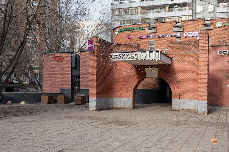 Основной зал в «Стейк-Хаус Muu на Ляпидевского» фотография №13