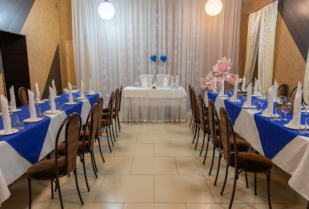 Зал на 25 человек в Зал на 20 человека