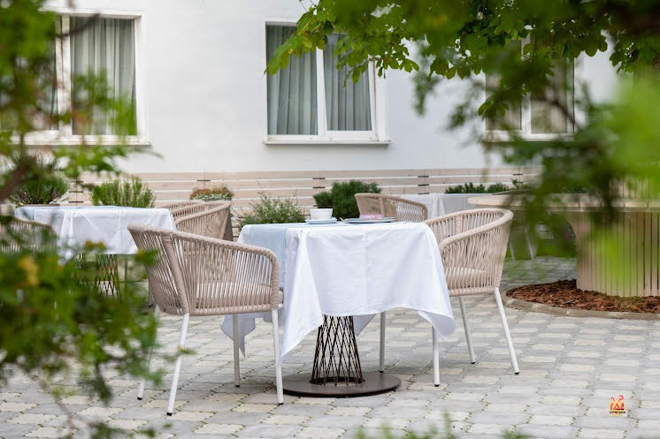 Летняя веранда  в «Истра Гарден» фотография №15