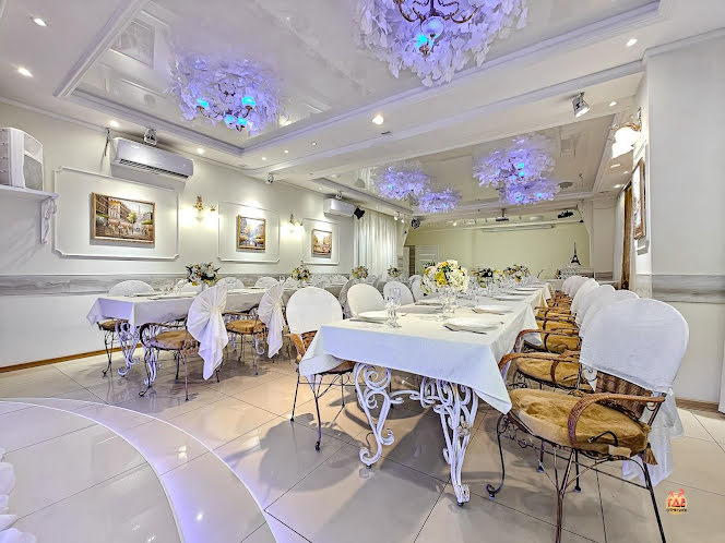 Банкетный зал в «Du Paris» фотография №6