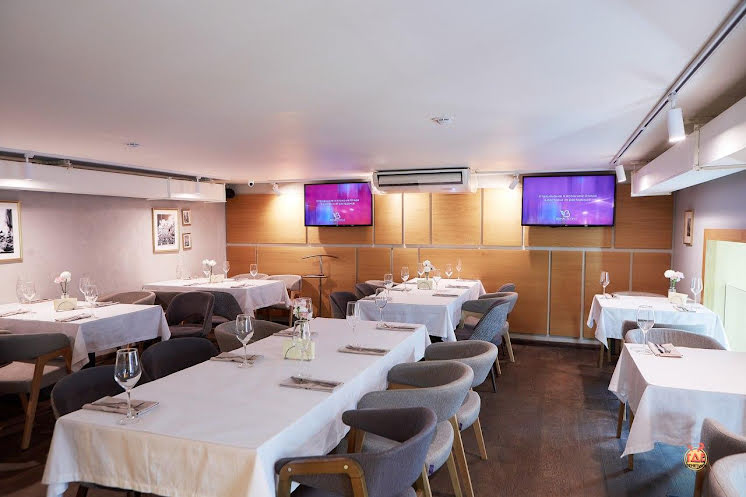 Основной зал в «BONA на Московском проспекте» фотография № 1