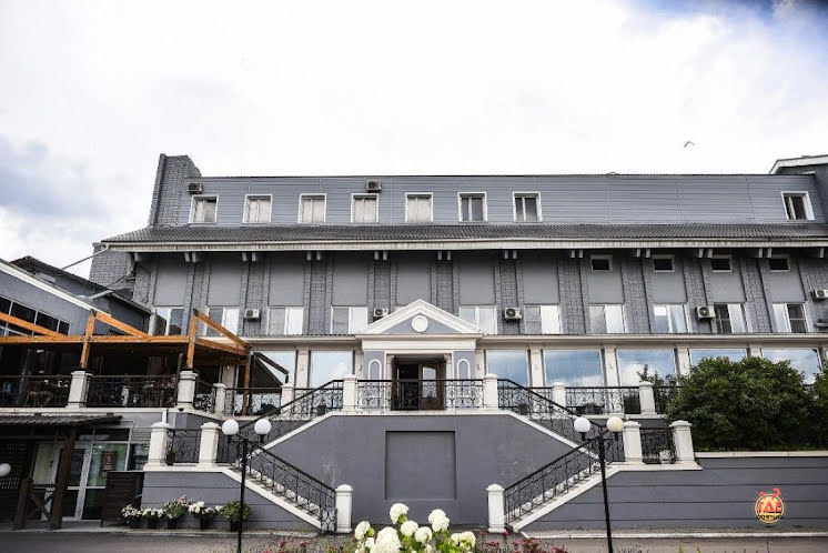 Верхний зал в «Сибирский Сафари Клуб» фотография №8