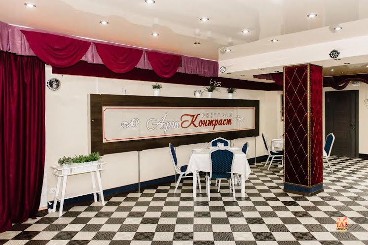 Нижний зал в «Арт Контраст» фотография №13