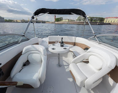  ресторан YES BOAT