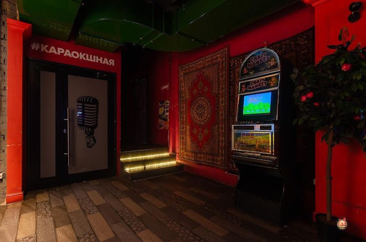 Основной зал в «Бар «Руки ВВерх»» фотография №13