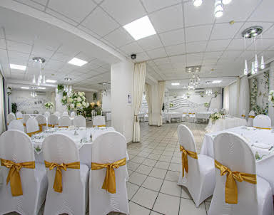  ресторан Праздничный