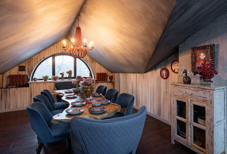 Мансардный этаж в Зал «Берлога»