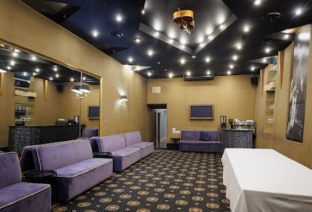 Караоке зал  в Караоке зал 