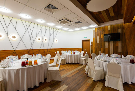 Банкетный зал «Скандия» в Банкетный зал «Трапезная»