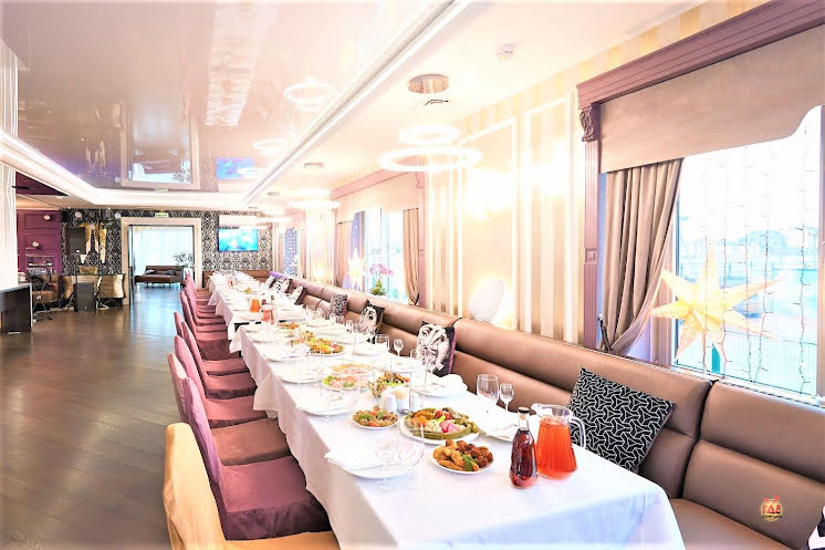 Зал ресторана Rossvik в «Rossvik» фотография №13