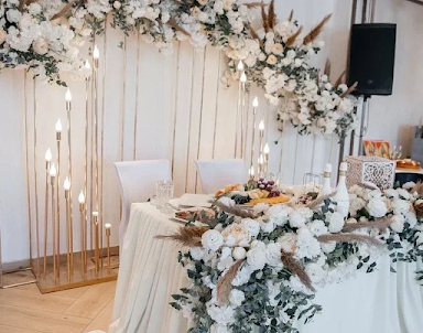  ресторан Dvin Hall