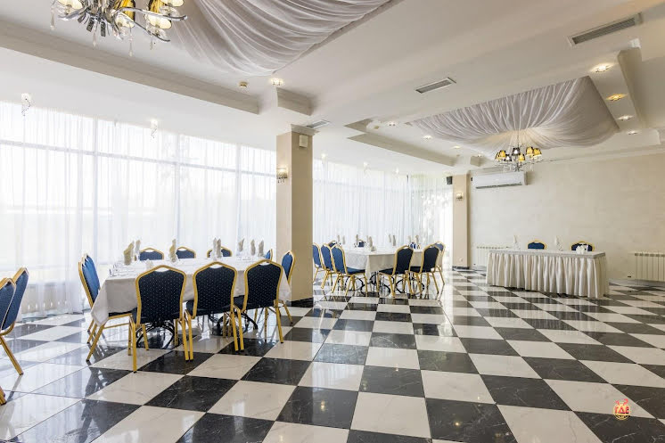 Большой зал в «Семь Королей» фотография №11