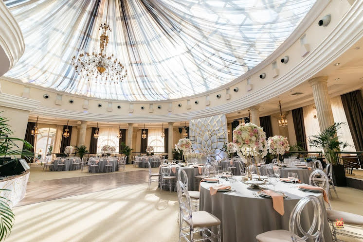 Зал ресторана в «Фьюжн» фотография №14