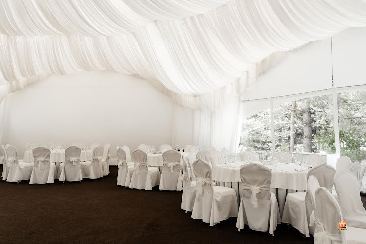 Большой шатер в «Волжская деревня» фотография №13