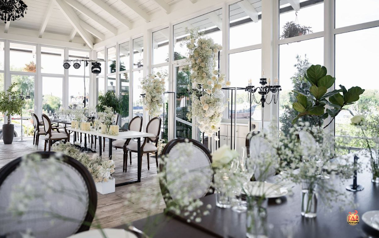 Банкетный зал в «Яхт клуб Ласточка» фотография №10