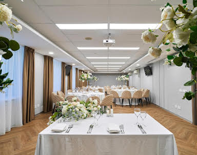 Корпоратив в Банкетный зал «Платинум»