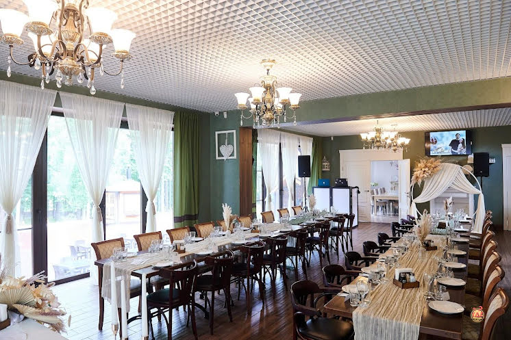 Основной зал  в «Victoria Village» фотография №13