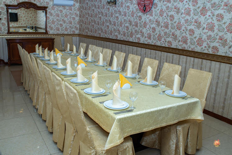 Банкетный зал на 20 персон в «Cowboy Marlboro» фотография №12