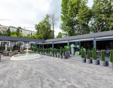  ресторан Гранд Фэмили