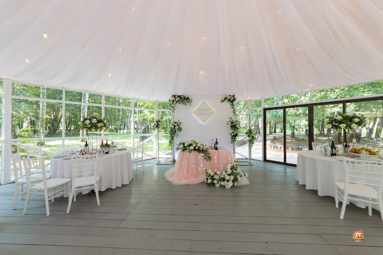 Шатер панорамный в «Барская Усадьба» фотография №13