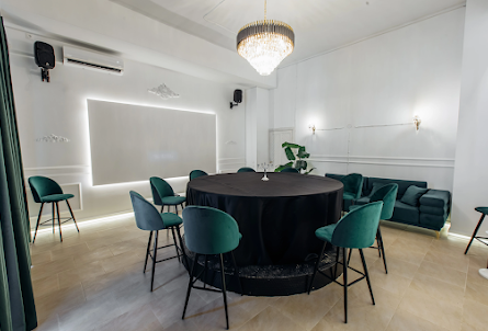 Зал "Империал" в Зал "Рокстар"