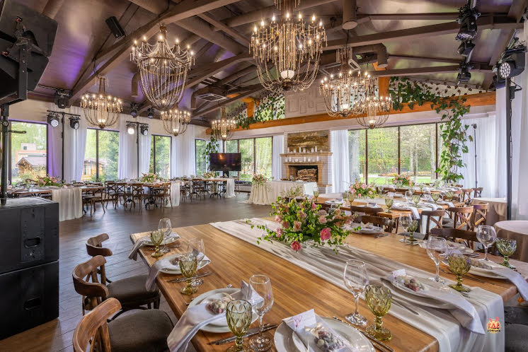 Зал ресторана в «LaFa» фотография №3