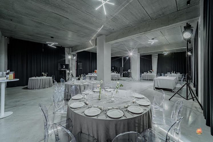 Зал на 1 этаже в «Amore House» фотография №1