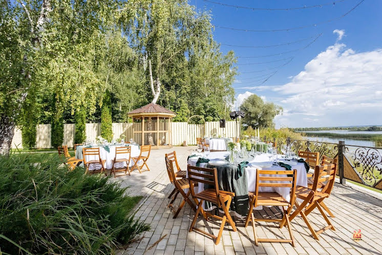 Локация "Дом + Пирс"  в «Усадьба на Волге» фотография №15