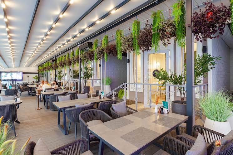 Летняя терраса в «Гранд Фэмили» фотография №14