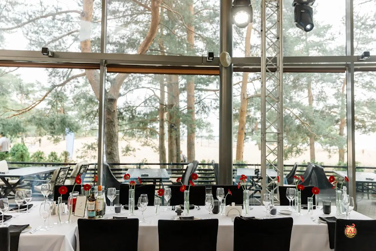 Основной зал  в «Атлантис» фотография №4