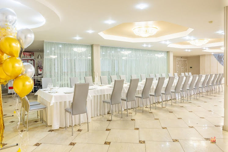 Большой банкетный зал в «Ашхана на Западной» фотография №5