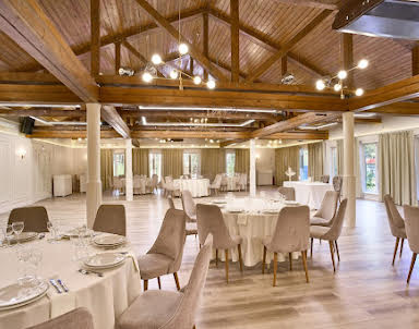  ресторан Ресторан Лесной