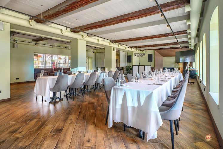 Зал на 2 этаже в «Moloko на Алексеевской» фотография №4