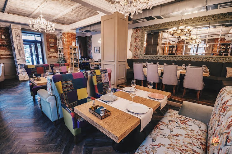 Основной зал в «Вкусный дом Sharden» фотография №15