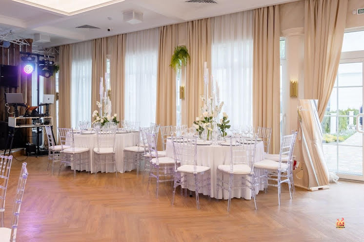 Основной зал в «Парк-отель Жемчужина» фотография №11