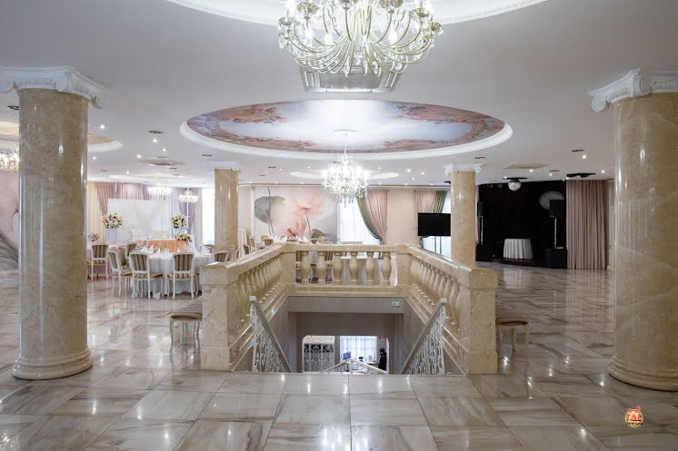Мраморный зал в «Ля Мур» фотография №2