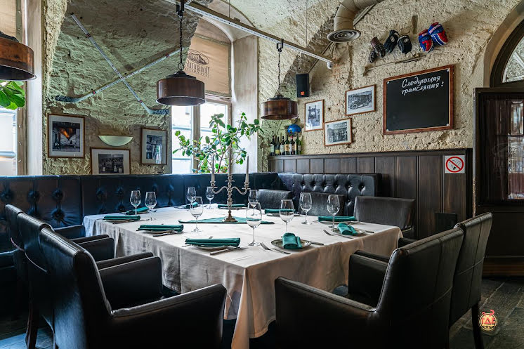 Зал №4 в «Stroganoff Steak House» фотография № 1