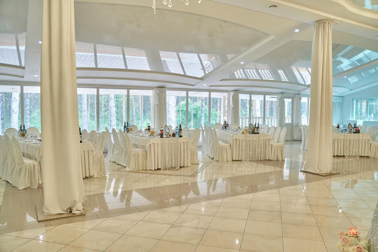 Зал «Мед» в «Ермак» фотография №1