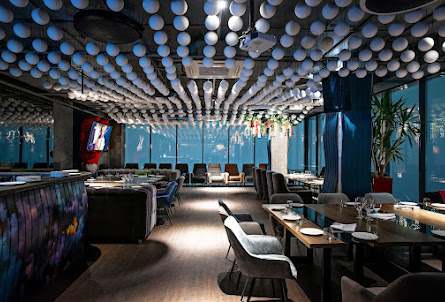 Зал на 100 человек в Зал на 35 человек