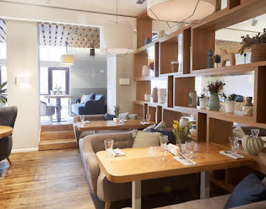  ресторан BONA на Есенина