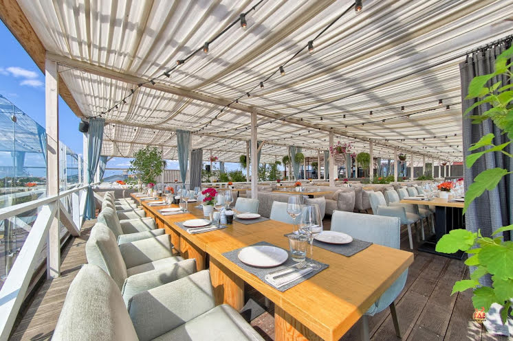 Терраса в «Юность» фотография №2