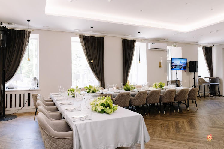 Основной зал в «Дача» фотография №5