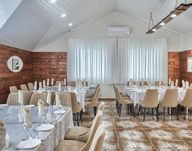  ресторан Адель