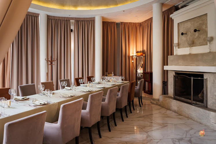 Каминный зал в «Bellagio» фотография №1