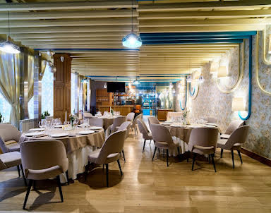  ресторан Vostok