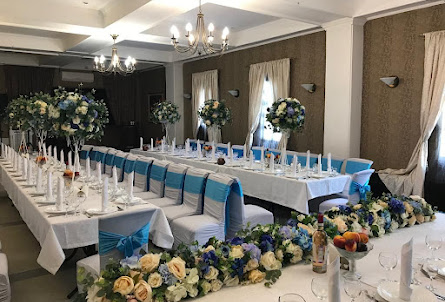 Банкетный зал в Каминный зал 