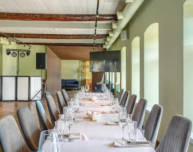  ресторан Moloko на Алексеевской