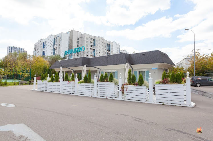 Веранда  в «Villaggio на Воронцовских прудах» фотография №7