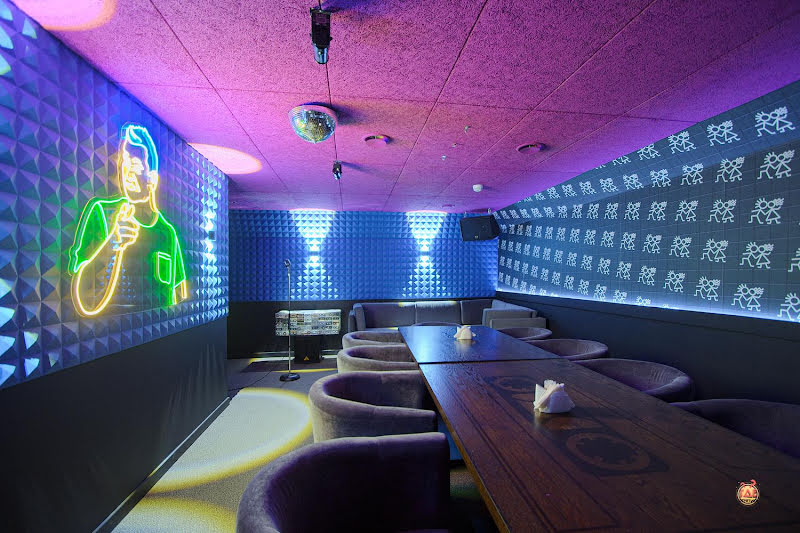 Руки ВВерх! Бар на Московском фотография №17